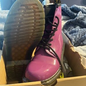 Size 5 kids Dr Marten’s